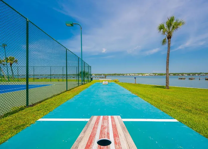 Apartment Surf & Racquet 712a